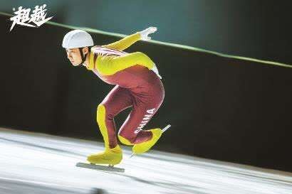 阿劳霍抵达巴萨总部即将续约 新合同2031年到期